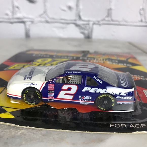 Race Day Rusty Wallace 2 Penske Diecast Toy Race Car Limited Edition 90s Vintage - Picture 2 of 6